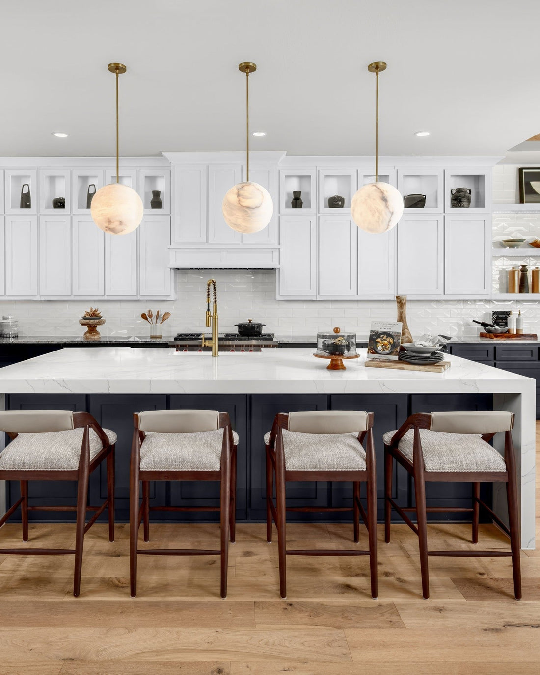 Kitchen Island Pendant Light Spacing Guide: Size, Height & Layout