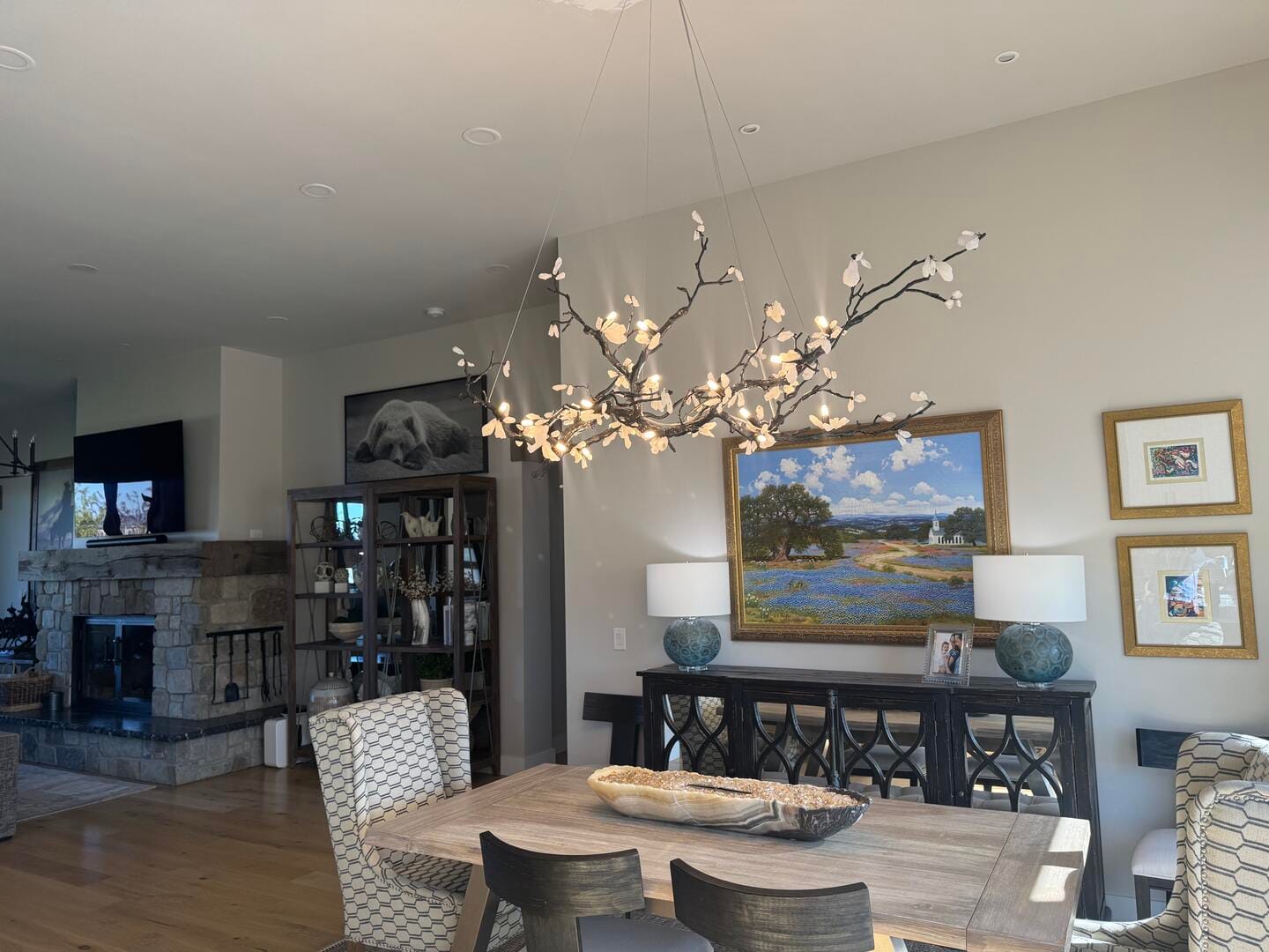 Branch Chandelier Guide: Styles, Materials, Sizes and Room Planning