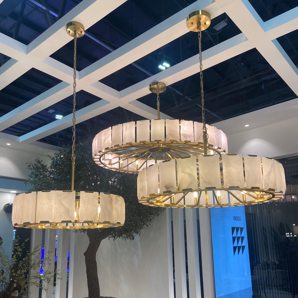 Modern Round Alabaster Chandelier for Living Room Bedroom