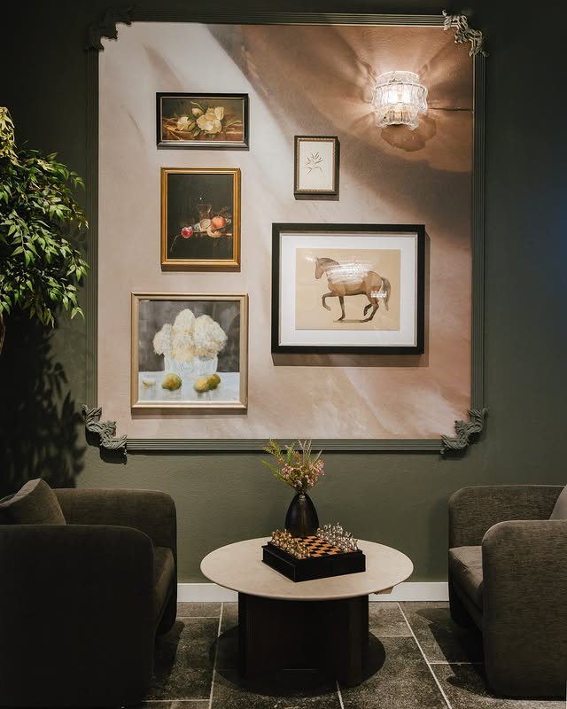 Ghiaccio Wall Sconce by Bling Lighting Studio