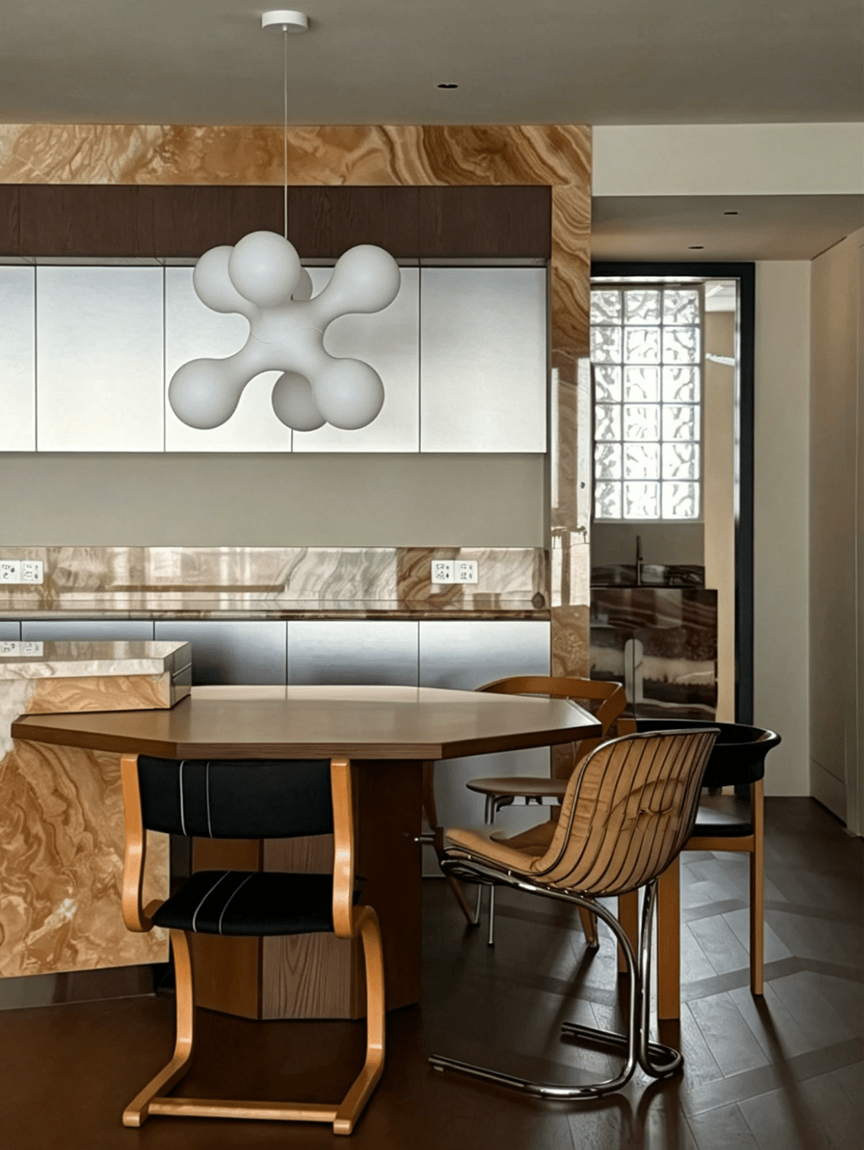 Molecule Cluster Pendant Lamp by Bling Lighting Studio