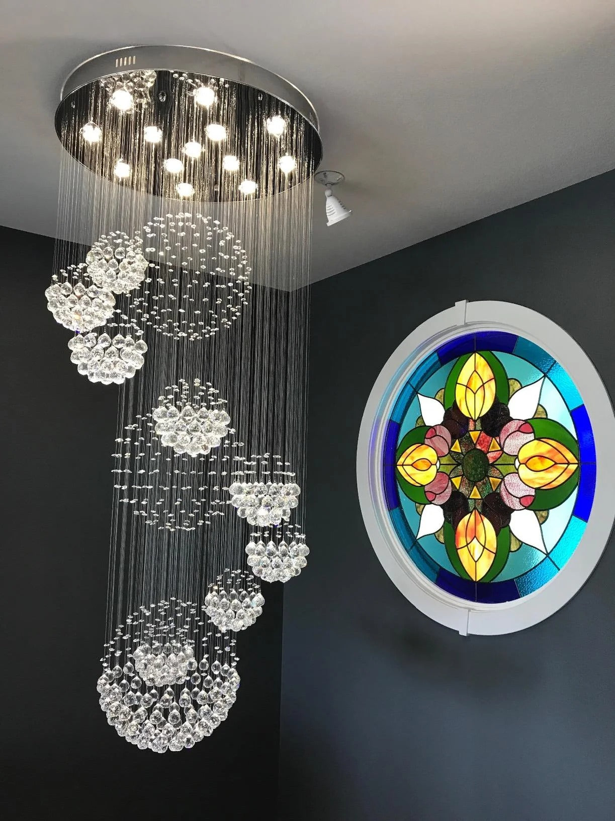 Ball Design Extra Large Crystal Chandelier for High Ceiling crystal ball detail
