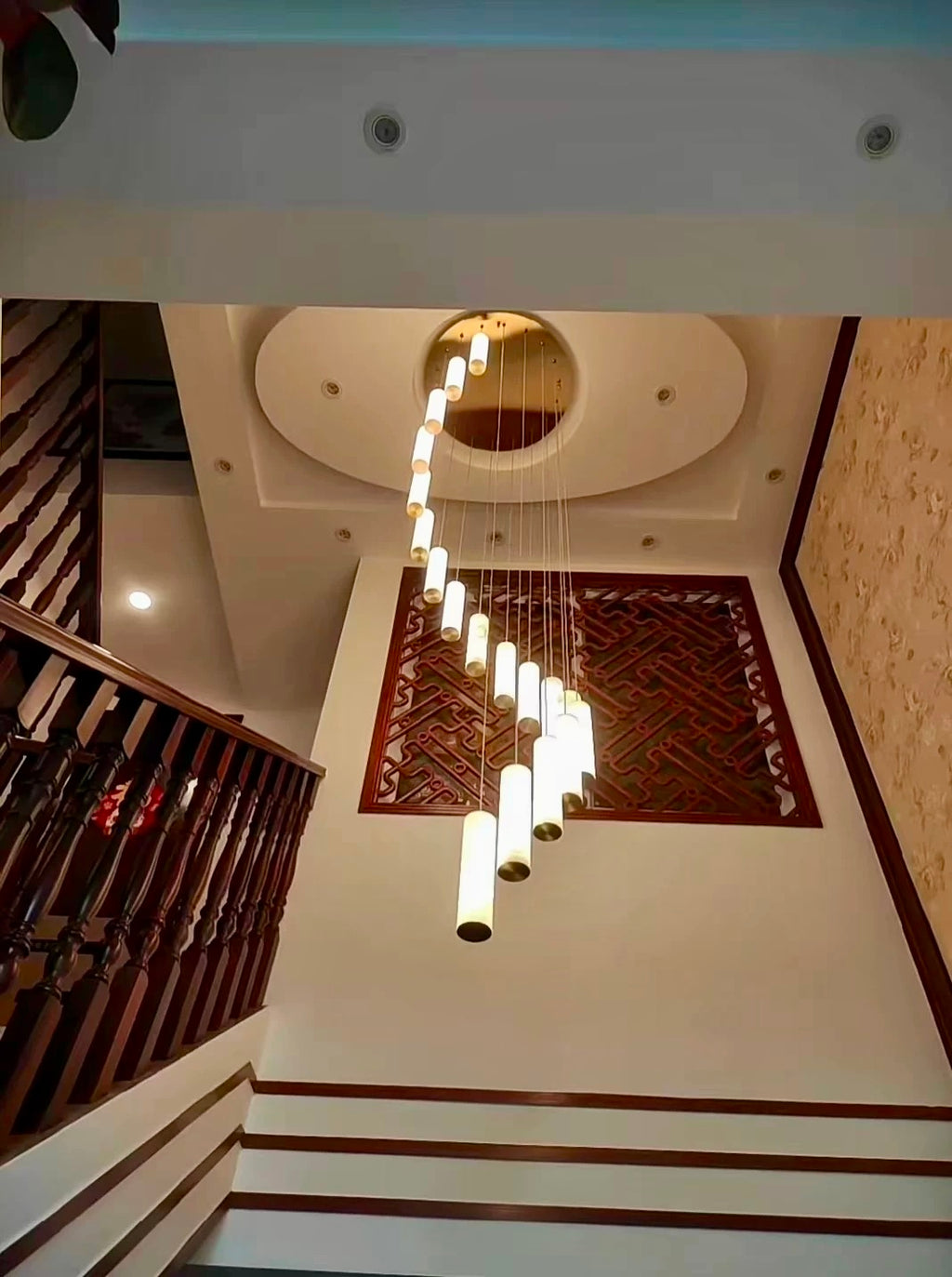 Darlen Alabaster Modern Staircase Chandelier real product photo view 03