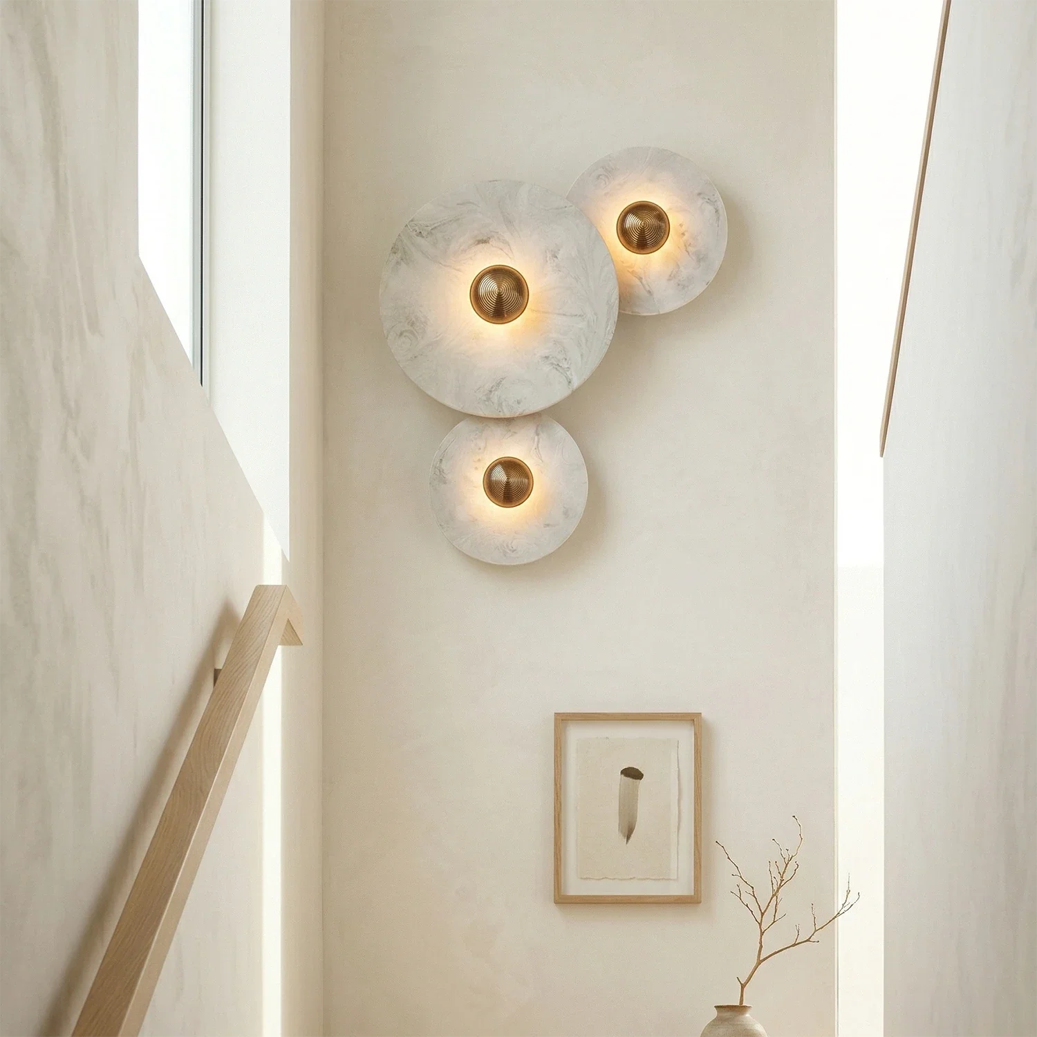 Round Alabaster Wall Lamp by Bling Lighting Studio
